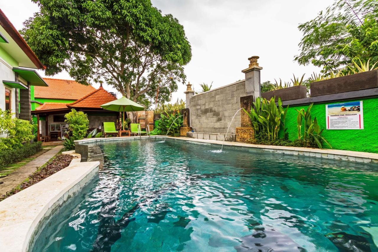 Lembongan Hostel Nusa Lembongan  Exterior photo